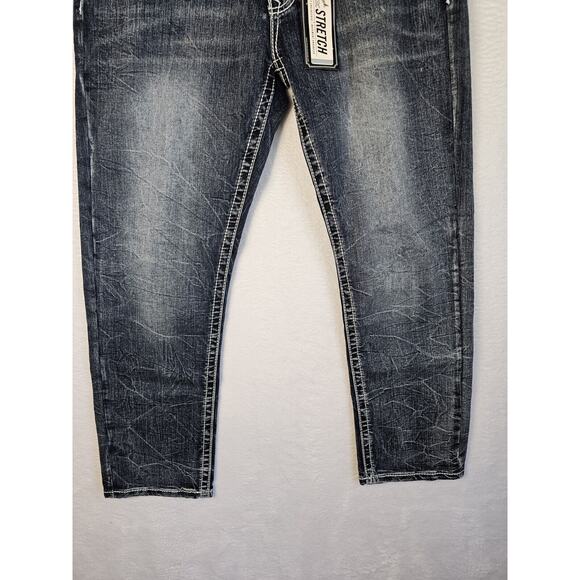 True Luck Men`s Jeans Straight Fit Medium Wash Sz 34x30 NWT Embroidered Pockets‎ - Picture 7 of 11